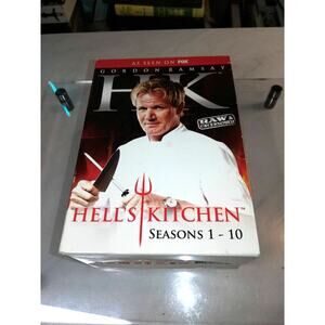Hells Kitchen: Seasons 1-10 (Set) in-Complete / Gordon Ramsey (Missing 1 disk)